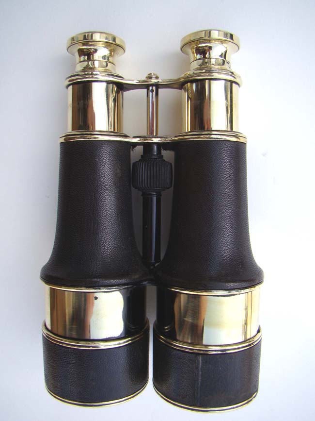 A very nice pair of large Antique Binoculars with their original leather case circa 1890 — image 2